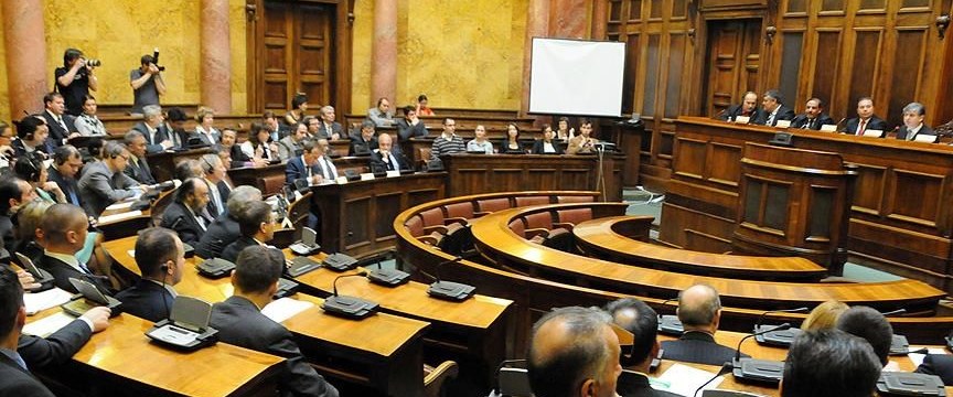 Sırbistan Meclisi’nden ‘soykırım’ tasarısına ret