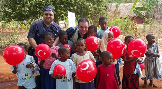 Türk doktorlar Afrika’nın umudu oldu
