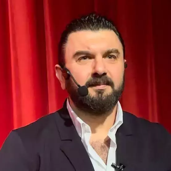 Sahte diploma skandalı büyüyor! Ünlü psikolog, halı yıkamacı çıktı