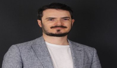 Türkiye’deki En İyi Yüz Germe Doktorları